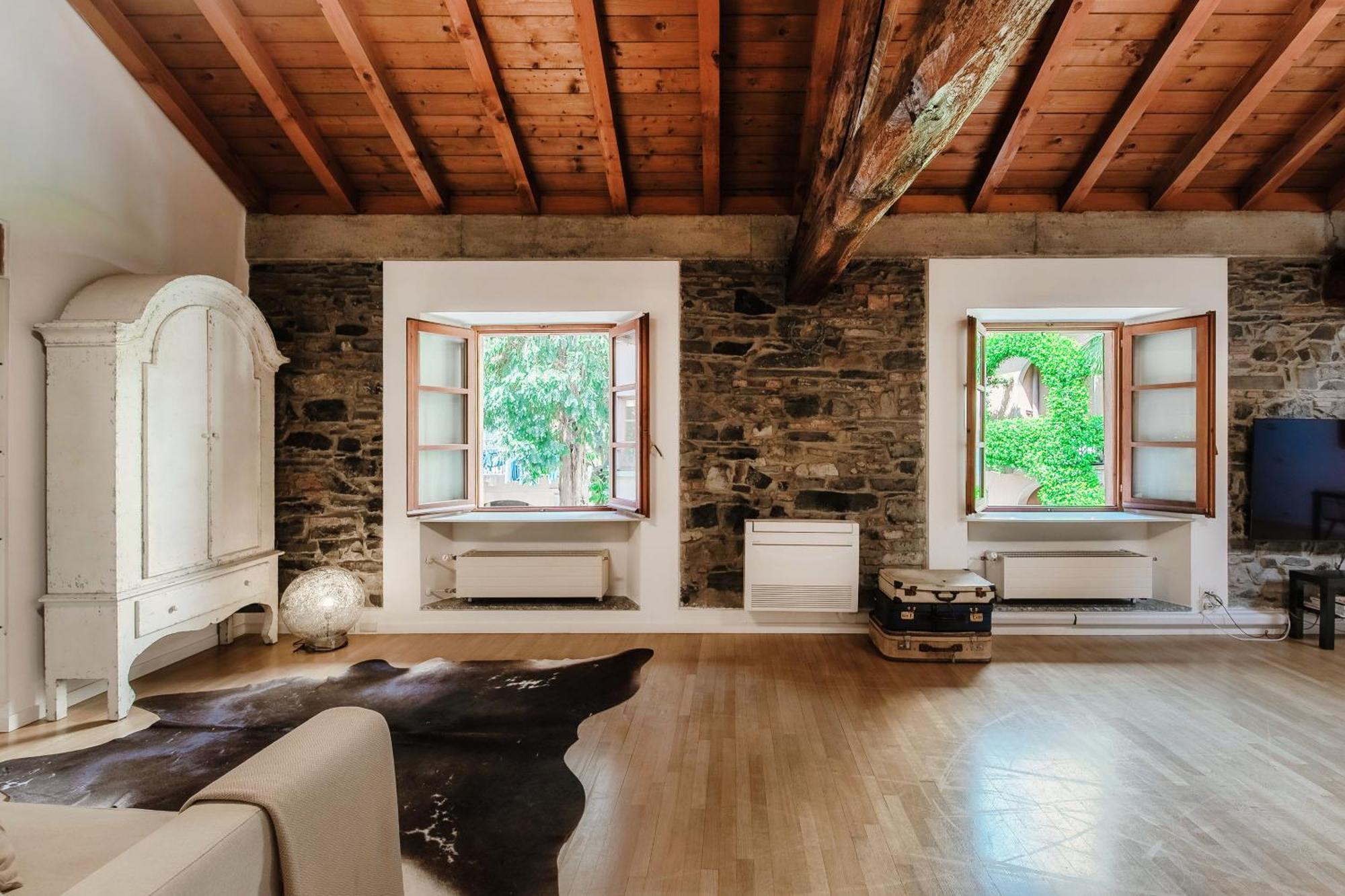Apartment Corte Delle Rondini - Bymyhomeincomo Como